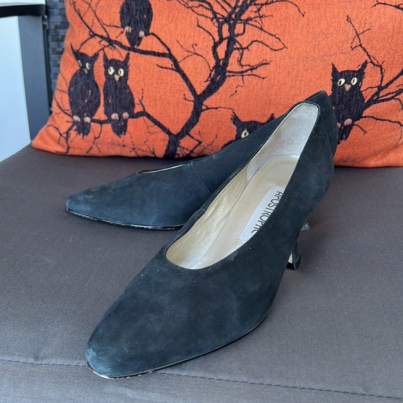 Beautiful Apostrophe Heels! - Picture 3 of 10